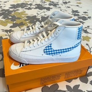 Nike Blazer Gingham Mid Top Sneakers